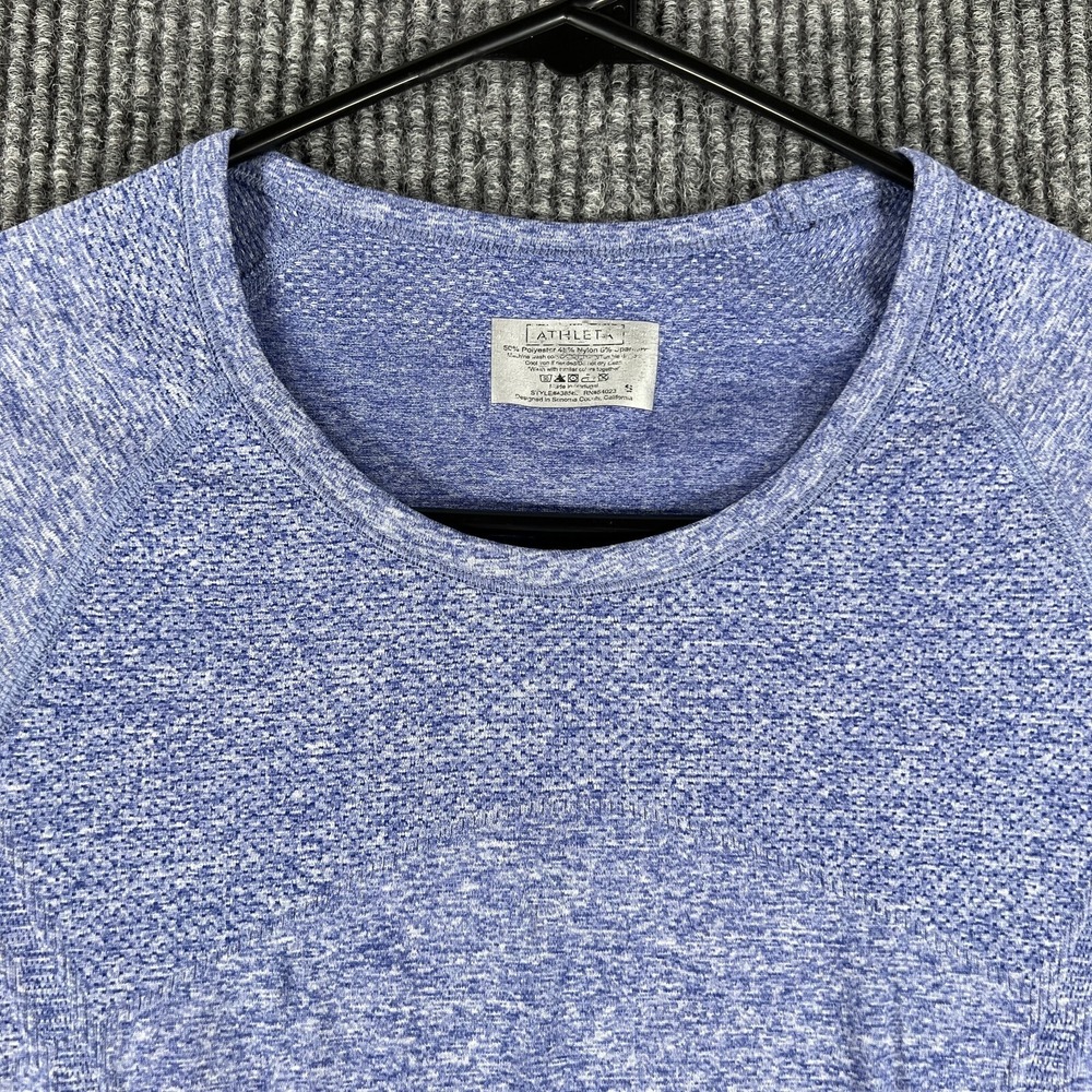 Athleta Shirt Womens Small Blue Short Sleeve Activewear Lightweight Workout Yoga
